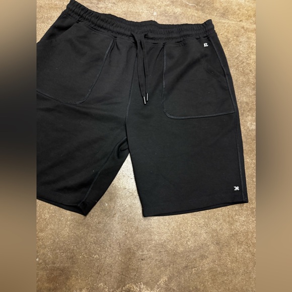 Kenneth Cole shorts size XL Men’s Active - Picture 2 of 9